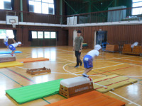 反動跳び（全体）