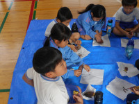 食べてる様子①