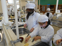 いりこハラワタ取り